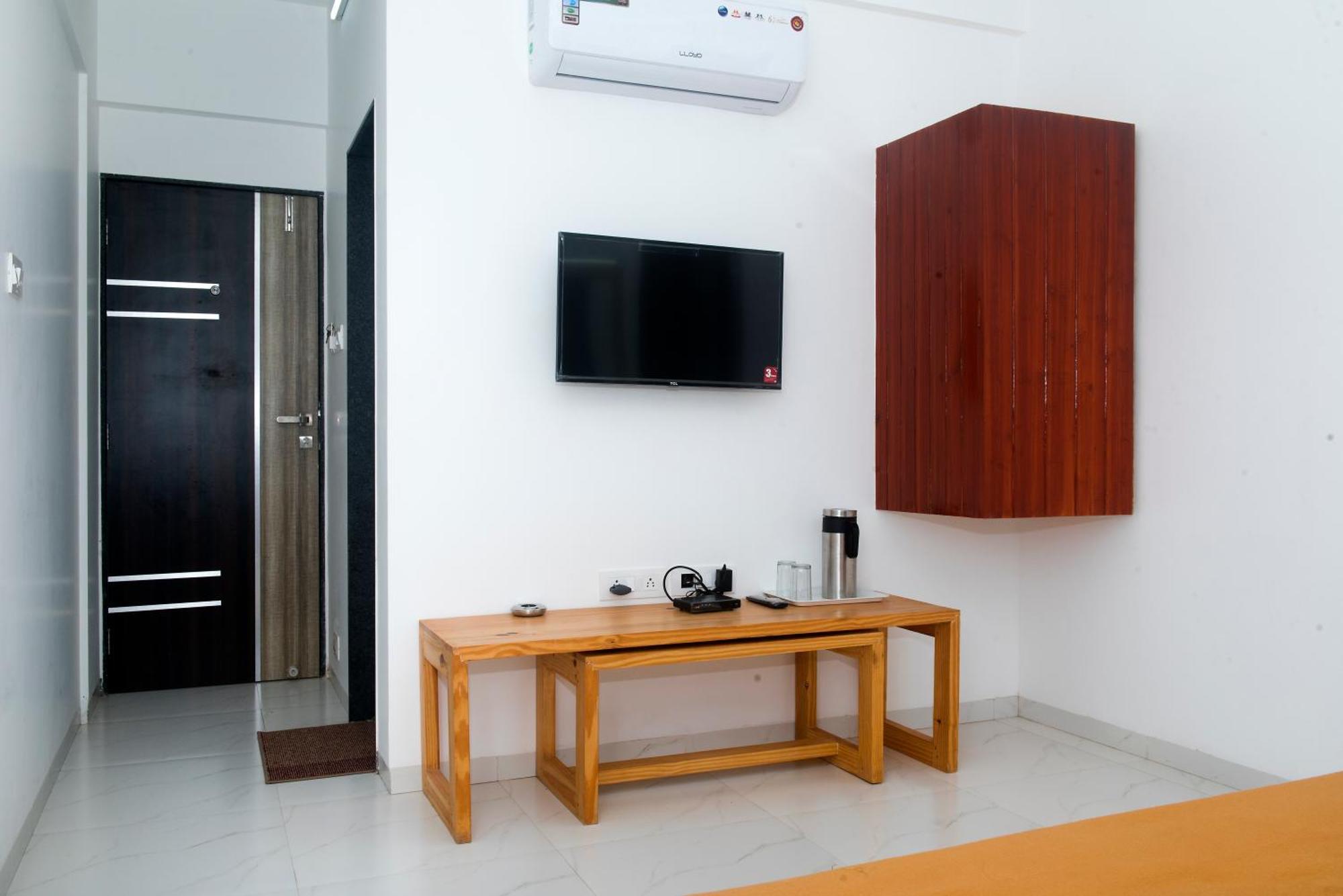 Casa Fedora Holiday Home Lonavala Esterno foto